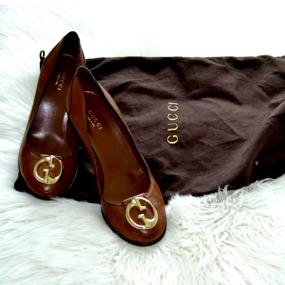 Gucci shoes, Brown Leather, Size 6